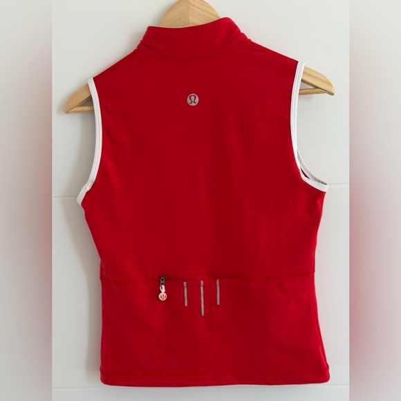 Lululemon: Women’s Sleeveless Full Zip-Up Top (ptp approx 16.5in) - Picture 4 of 12